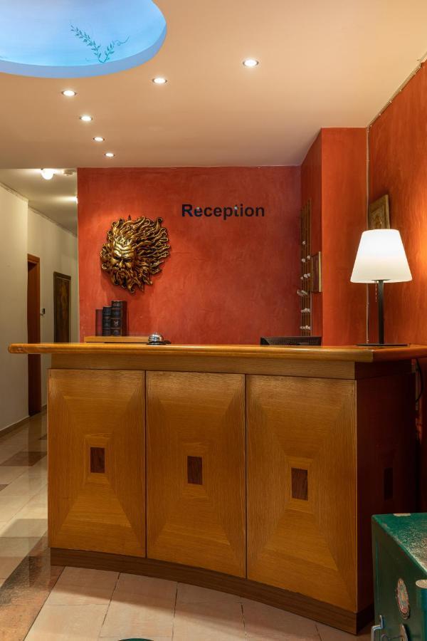 Dias Hotel Platamon Exterior foto